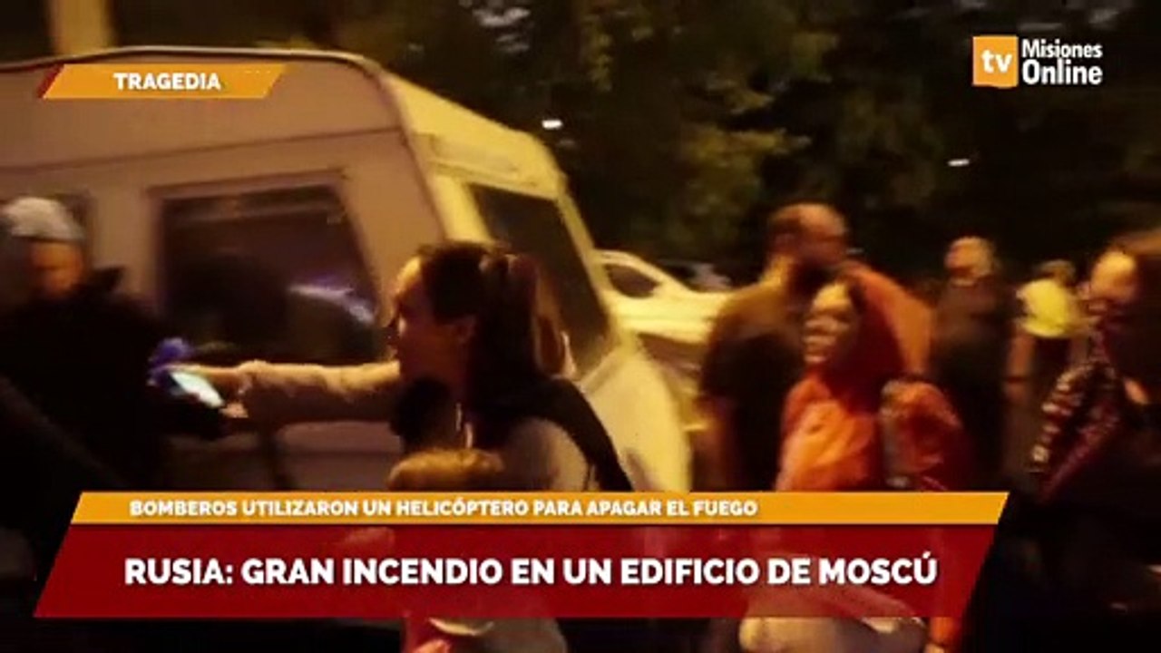 Rusia: gran incendio en un edificio de Moscú
