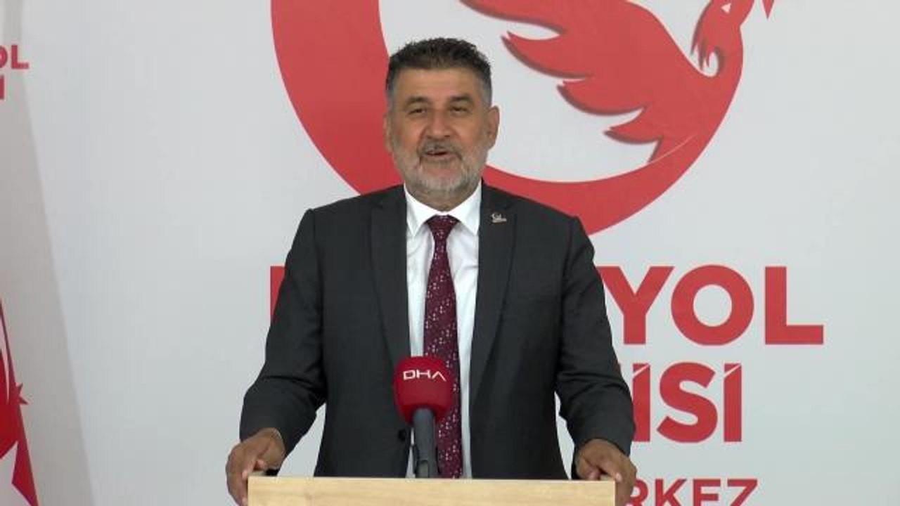 Remzi Çayır'dan Bahçeli'ye Tepki: "Koskoca Adamlar Koltuklarını Korumak Adına Başkalarının Şemsiyesi Altında Kâhya Olmaya Alışmışlar"