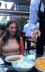 Vedat Milor'dan popüler baklava servisine tepki "Ustalığın değil, onun nasıl mahvedileceğini gösteren şovlar"