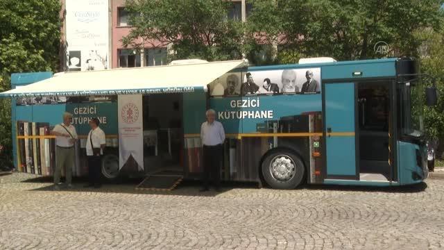 Bakan Ersoy: Hedefimiz 2023'te gezici kütüphaneyi 81 vilayete ulaştırmış olacağız