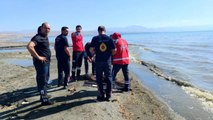 Van haberi: Van Gölü'ne giren çocuklardan 2'sinin cansız bedeni bulundu
