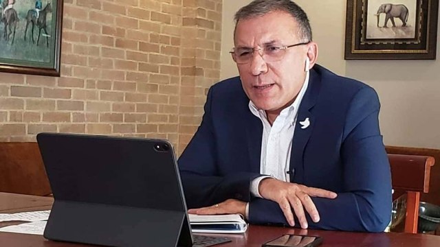 El mensaje que le envió Roy Barreras a Gustavo Bolívar en medio de la polémica