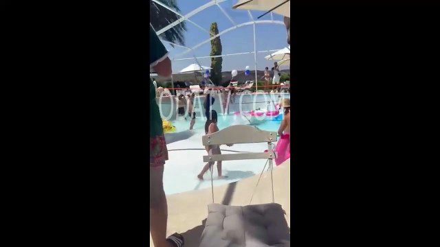 Villada dehşet anları! Havuz iki kişiyi yuttu...