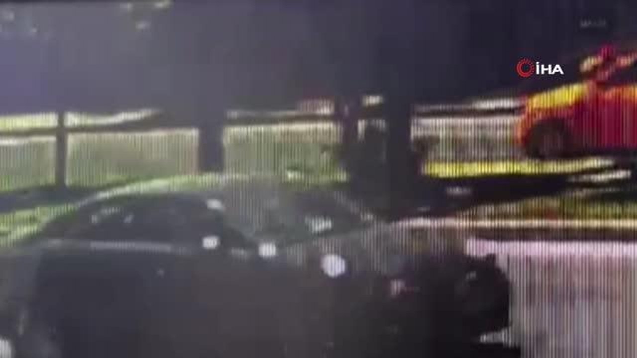 Yaya geçidinden geçen yaşlı kadına çarpan ticari taksi şoförü tutuklandı