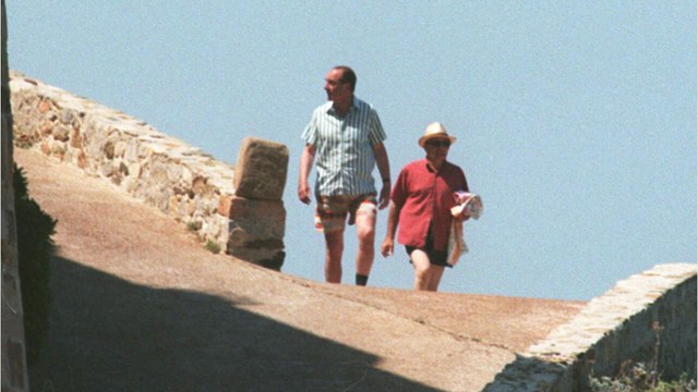 GALA VIDÉO - L’été où… Jacques Chirac et sa maîtresse ont été pris en photo : cette idylle “passionnée” révélée
