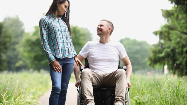 Déconjugalisation de l’AAH : le profil des gagnants et des perdants de la réforme