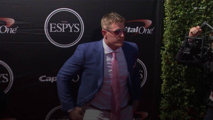 JJ Watt To Pay for Fan’s Grandpa’s Funeral so They Can Keep Memorabilia