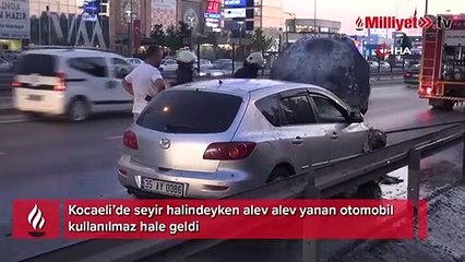 Seyir halindeyken yanmaya başlayan otomobil kullanılmaz hale geldi