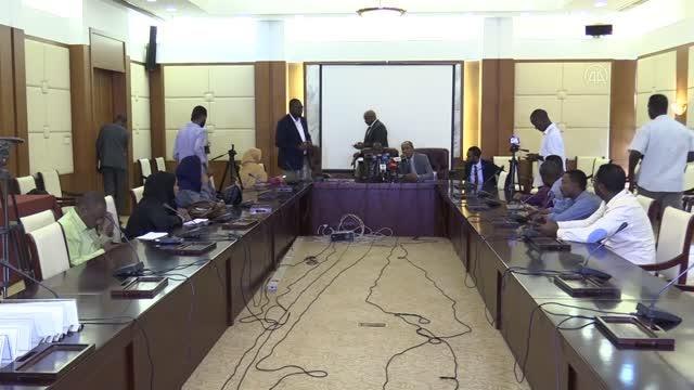 Ordu gündem: Sudan'da orduya yakın ittifak, siyasi geçişi görüşmek üzere komite kuracak
