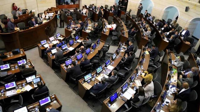 ¿Una oportunidad en la justicia? Lo que dice Roy Barreras sobre los grupos al margen de la ley