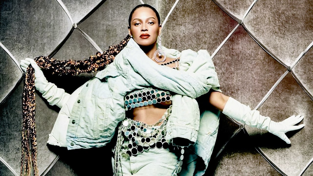 Beyoncé Unveils Tracklist Of Her Upcoming Album 'Renaissance' - video ...