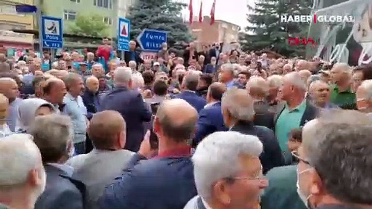 Meral Akşener'in esnaf ziyaretinde kavga çıktı: Akşener kendisini eleştiren vatandaşa böyle cevap verdi