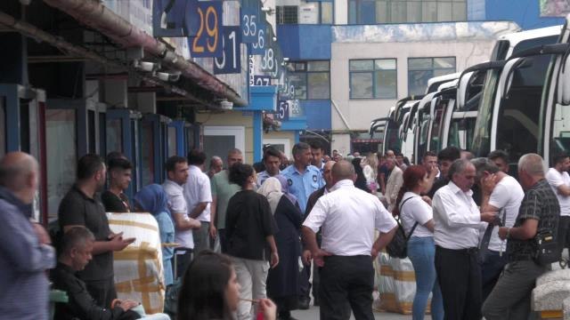 Tüik: Yılın İlk Çeyreğinde 7 Milyon 344 Bin Kişi Seyahate Çıktı. Seyahate Çıkanlar En Çok Arkadaş ve Akraba Evinde Kaldı