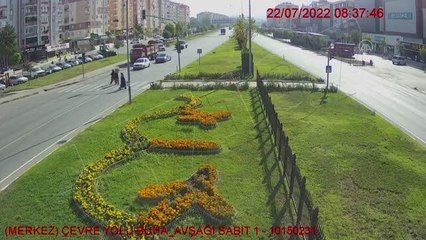 Freni patlayan vincin kaldırımda çarptığı iki yaya hayatını kaybetti