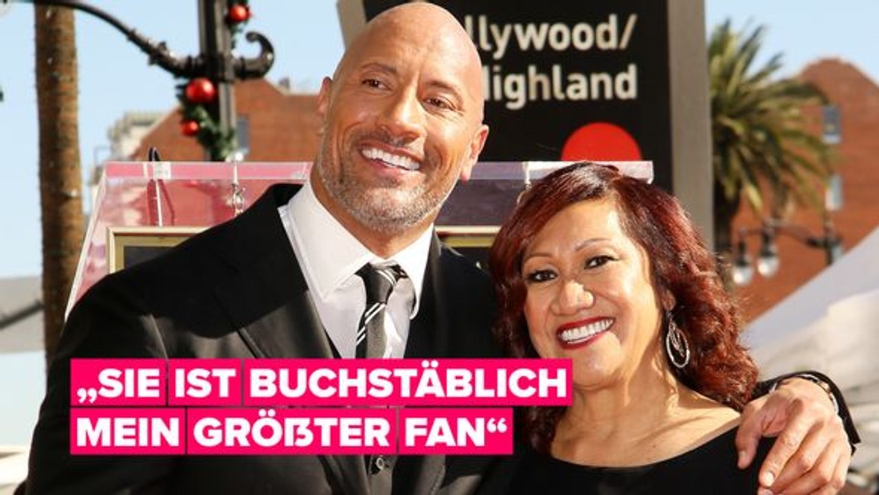 Dwayne Johnson verrät, dass seine Mutter ein „SmackDown“-Zimmer für ihn eingerichtet hat