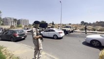Son dakika haber... Libya'nın başkenti Trablus'ta silahlı gruplar arasında çıkan çatışmada 3 kişi öldü