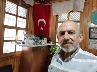 Son dakika haber | DAVASINI GERİ ÇEKMEYEN MUHTARI VURDU; ELİNDE SİLAHLA KAÇARKEN YAKALANDI - YENİDEN