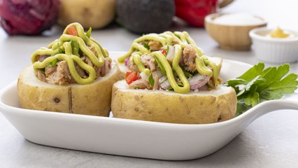 Papas rellenas de salpicón de atún