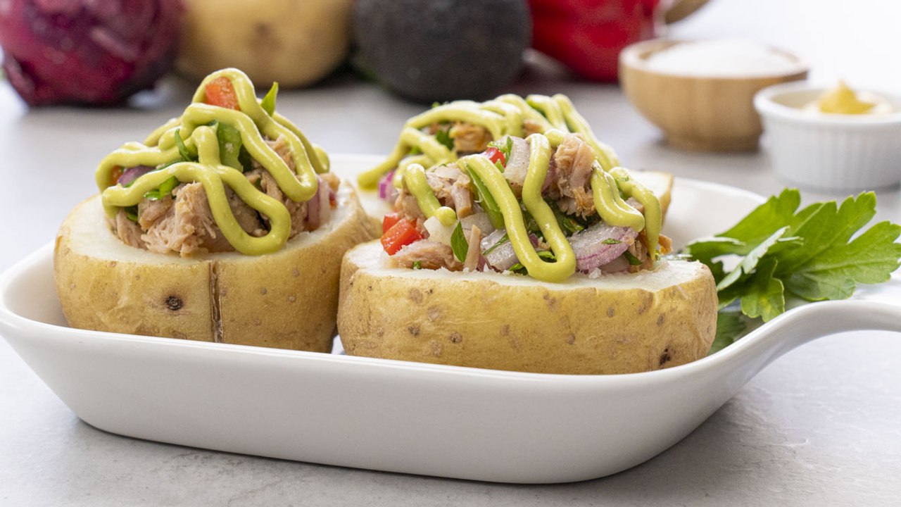 Papas rellenas de salpicón de atún