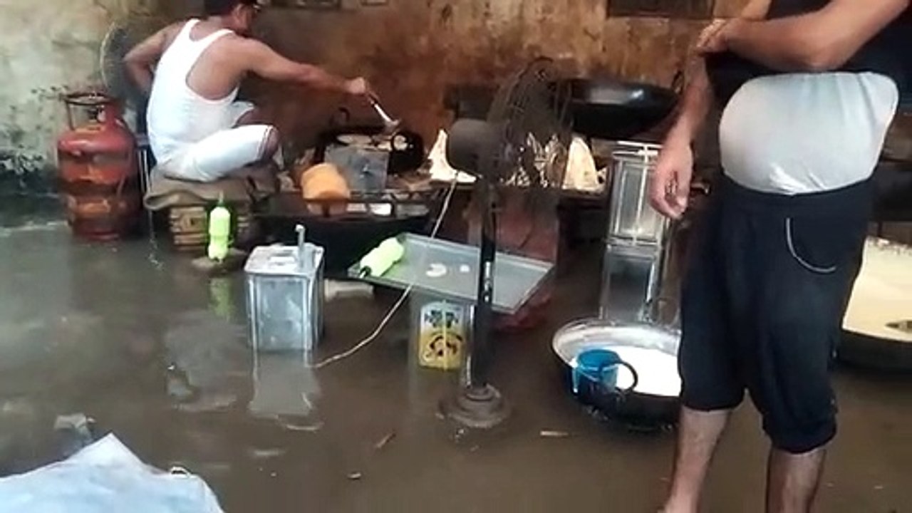 शाहपुरा में डेढ़ घंटे झमाझम बारिश से सडक़ें हुई...
