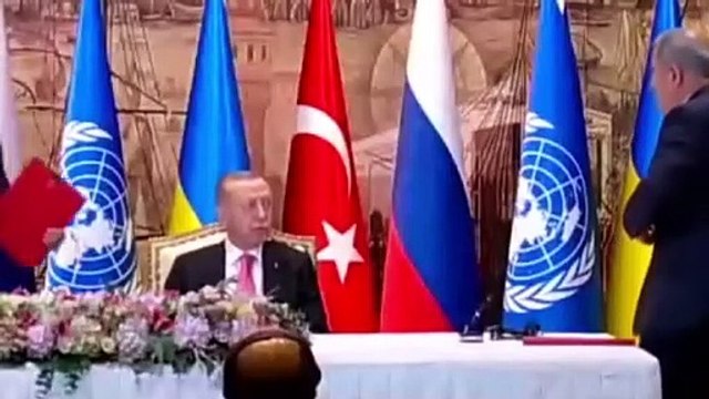 Tarihi anlaşmaya damga vuran an! Başkan Erdoğan Bakan Hulusi Akar'ı böyle uyardı