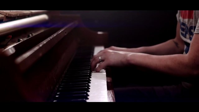 Legends Never Die - League Of Legends ft. ATC _ Alex Goot & RUNAGROUND .