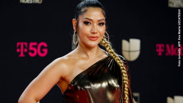 Farina deslumbró con su outfit en la alfombra roja de los Premios Juventud