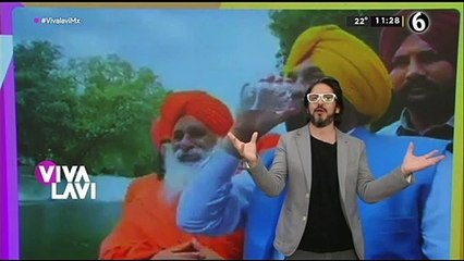 Ministro toma agua de rio "sagrado" para demostrar que está limpia... termina hospitalizado