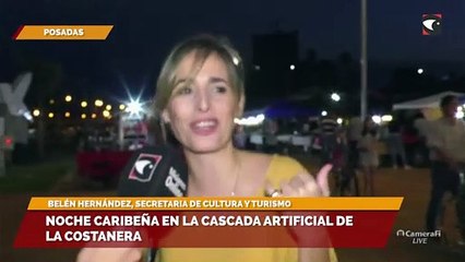 Noche caribeña en la cascada artificial de la costanera