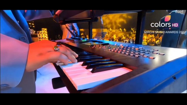 Neha Kakkar and rohan preet performance - Mirchi Music Awards 2022 | Nehu Preet