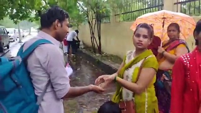 पूरे प्रदेश में शुरु हो गई पहली पारी की परीक्षा, सोलह लाख से ज्यादा अभ्यर्थी हो रहे परीक्षा में शामिल