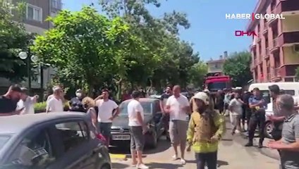 İstanbul Üsküdar'da bir apartmanda doğal gaz kaynaklı patlama