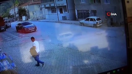 Tokat bu sokak köpeğini konuşuyor: Tam 45 dakika bekledi