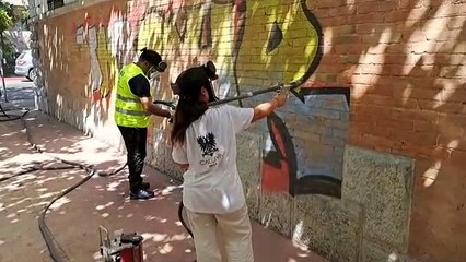 Palermo, al via la pulitura dei muri perimetrali di Villino Ida.