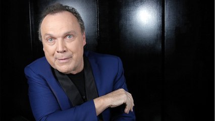 VOICI - Julien Lepers : ce message très énigmatique qui a beaucoup fait rire les internautes