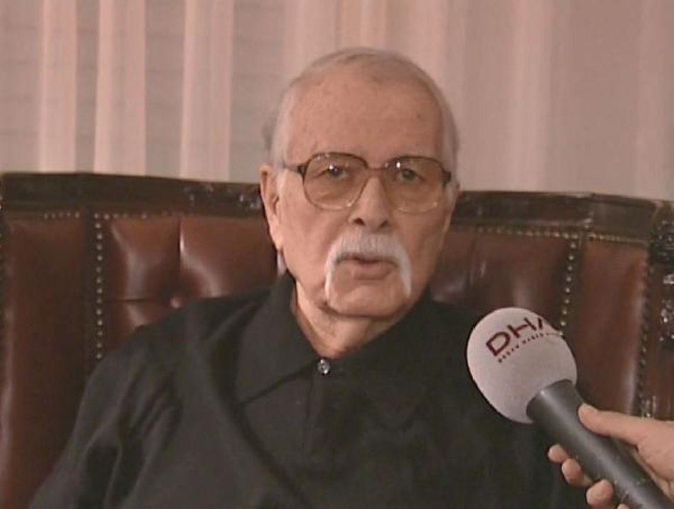 YENİDEN -- GÖKYÜZÜNDE İLKLERE İMZA ATAN KAPTAN PİLOT HAYATINI KAYBETTİ