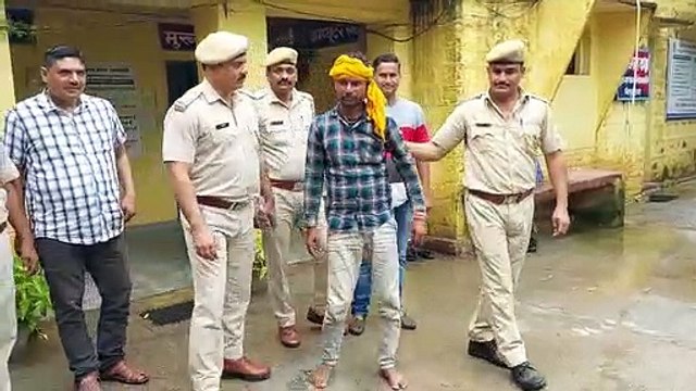 इनामी हिस्ट्रीशीटर मुर्रो गिरफ्तार,पिछले दिनों युवक पर फायर कर ले गया था ट्रेक्टर-ट्रॉली...देखें वीडियो