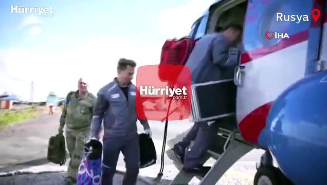 Rusya'da ağzı teneke kutuya sıkışan kutup ayısı kurtarıldı