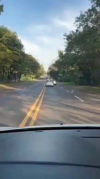 Vídeo flagra condutor fazendo manobras perigosas antes de colisão em rodovia de Umuarama