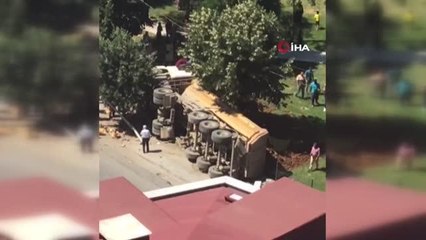 Eyüpsultan'da hafriyat kamyonu vatandaşların piknik yaptığı parka daldı