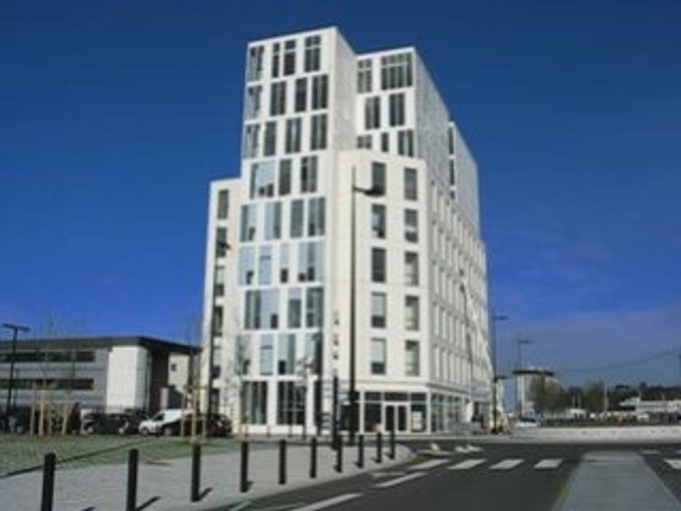 Nantes : immeuble de bureaux "Le Henner"