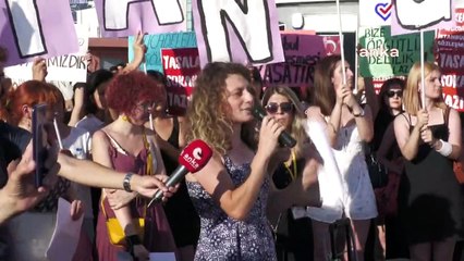 Descargar video: Danıştay'ın İstanbul Sözleşmesi kararı Kadıköy'de protesto edildi: Kararı verenler, erkek şiddetinin doğrudan failidir