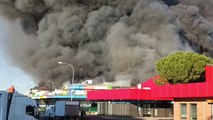 Incendio en una nave de frutas de Mercamadrid