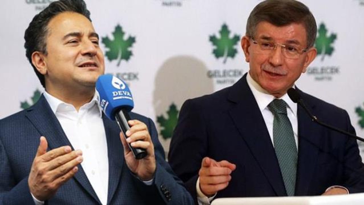 DEVA ve Gelecek Partisi birbirine girdi! Babacan'ın Davutoğlu ile ilgili sözlerine çok ağır yanıt
