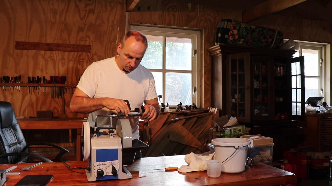 Tormek T-8 Sharpening System: Unboxing, Setting Up and Testing