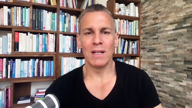 Raus aus der Essstörung - Interview mit Expertin Cornelia Fiechtl