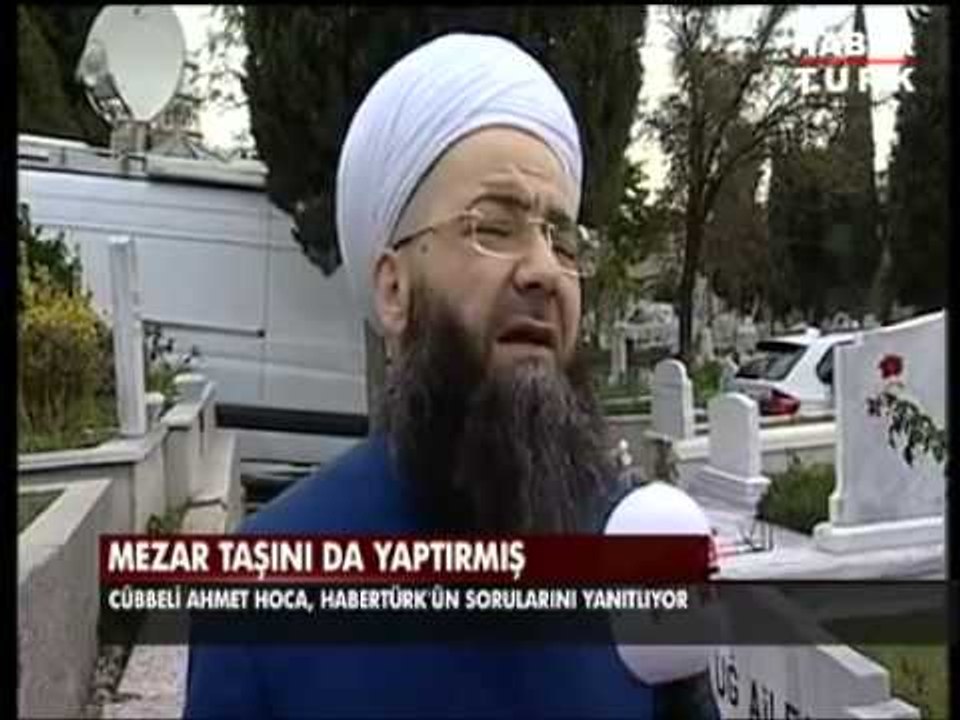 Cübbeli Ahmet Hoca Yaşarken Mezarını Hazırladı Kabir Ziyareti ve Duaları