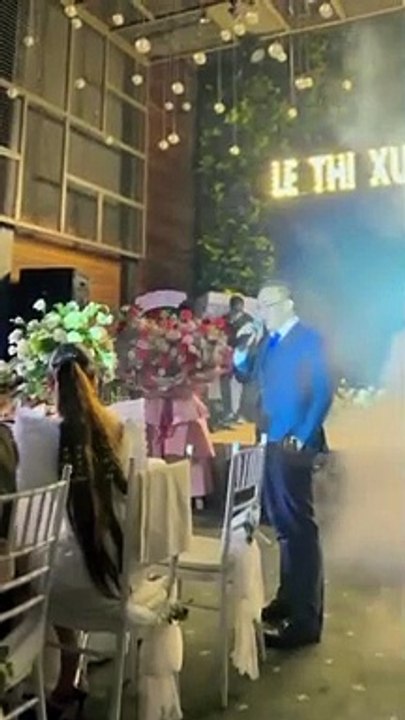 Nữ đại gia thuê Thái Công xây villa 200 tỷ được chồng tặng siêu xe nhân dịp sinh nhật