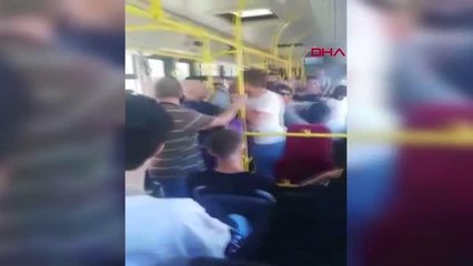 Son dakika haberi: İSTANBUL-OTOBÜSTE BAŞKASININ FOTOĞRAFINI ÇEKTİĞİ İDDİA EDİLEN KİŞİYE DAYAK KAMERADA