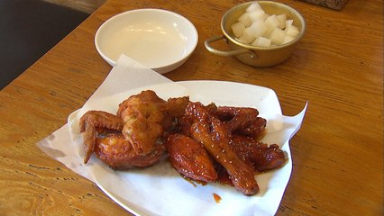 '치킨' 서민 음식은 옛말...3만 원 시대 되나 / YTN